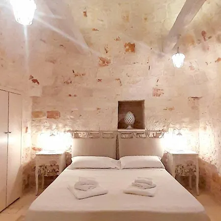 Trullo Roverella Apartment